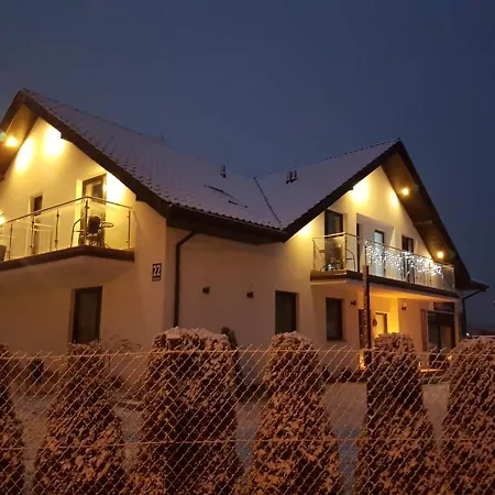 Bed & Breakfast Dziki Zakatek 3*
