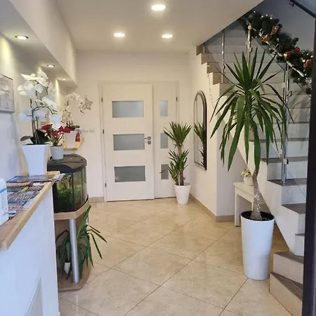 Bed & Breakfast Dziki Zakatek Grzybowo (West Pomeranian)