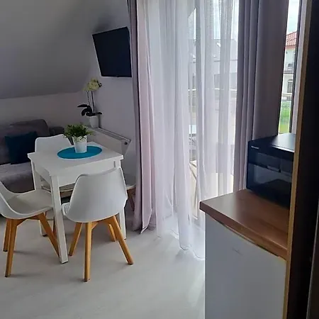 Dziki Zakatek Bed and Breakfast 3*