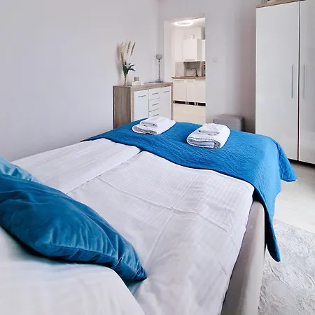 Bed & Breakfast Dziki Zakatek