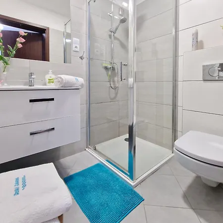 Dziki Zakatek Bed & Breakfast 3*