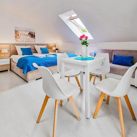 Dziki Zakatek Bed & Breakfast