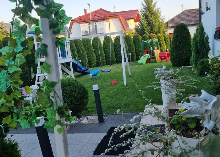 Dziki Zakatek Bed and breakfast 3*